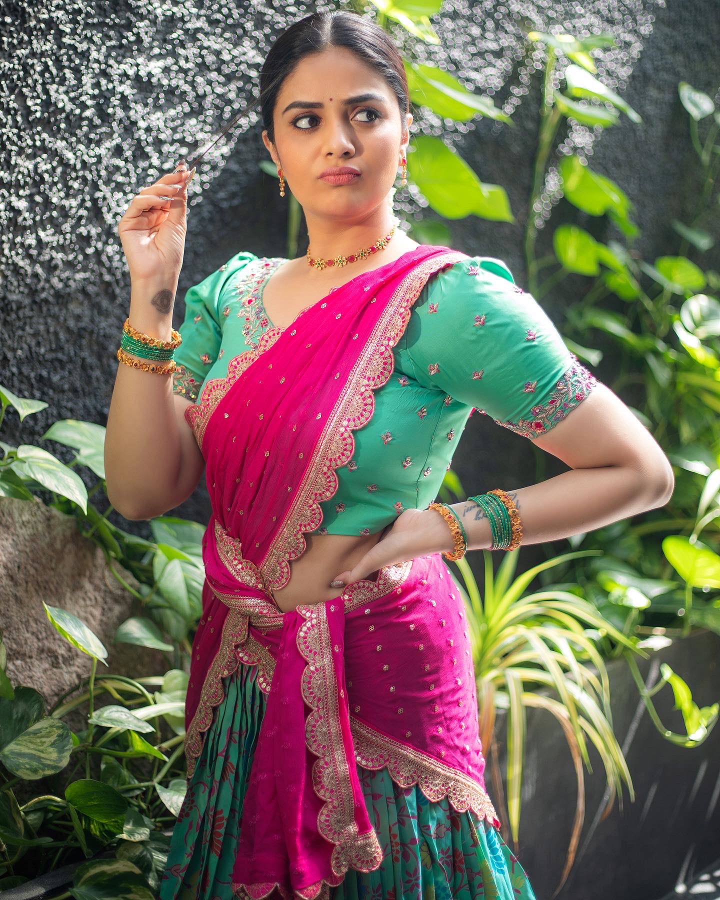  Beautiful Sreemukhi