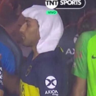 LautyVallino's tweet photo. Vino el faraon del off side https://t.co/e1tG5KvTnU