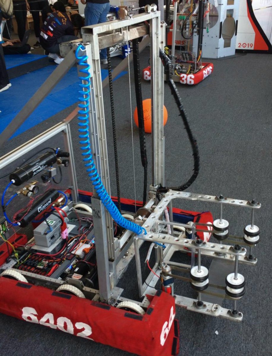 AnkaraMTE's tweet photo. ABD de düzenlenecek Dünya Liseler Arası Robot Yarışması'nda ülkemizi  Çankaya Türk Telekom MTAL öğretmen ve öğrencilerinden oluşan Anka Robot Takımı temsil edecek!🇹🇷 Başarılar 👏
@tcmeb @MemAnkara 
@cankayailcemem @TTelekomMtalAnk https://t.co/DJyC3QunR6