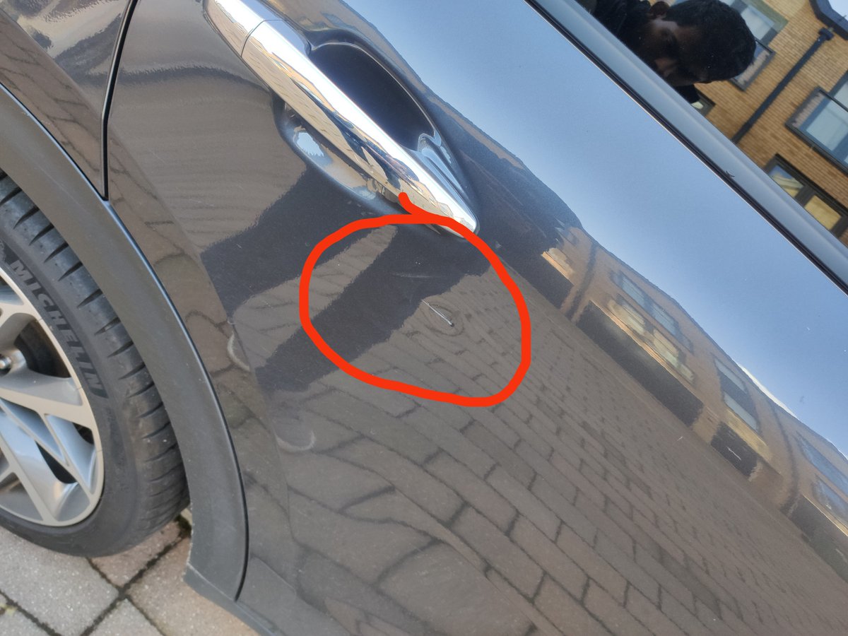 ragtag_01's tweet photo. @ao your driver dented my car while making a delivery by letting the van door slam into my car and blocking our road to make the delivery! I would be grateful if you can contact me. https://t.co/tinxGIwHus