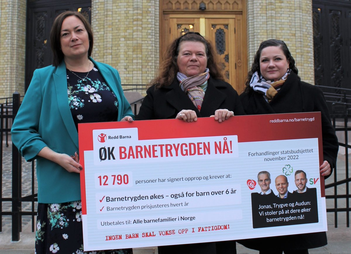Redd Barna (@reddbarna) on Twitter photo I dag møtte vi <a href="/Arbeiderpartiet/">Arbeiderpartiet</a>, <a href="/Senterpartiet/">Senterpartiet</a> og <a href="/SVparti/">SV</a> og gav en tydelig beskjed: Øk #barnetrygden i #statsbudsjettet2023. Flere blir fattige, ulikheten i Norge øker og barnefamiliene sliter mest - nå må politikerne ta grep! #barnetrygd I dag møtte vi <a href="/Arbeiderpartiet/">Arbeiderpartiet</a>, <a href="/Senterpartiet/">Senterpartiet</a> og <a href="/SVparti/">SV</a> og gav en tydelig beskjed: Øk #barnetrygden i #statsbudsjettet2023. Flere blir fattige, ulikheten i Norge øker og barnefamiliene sliter mest - nå må politikerne ta grep! #barnetrygd