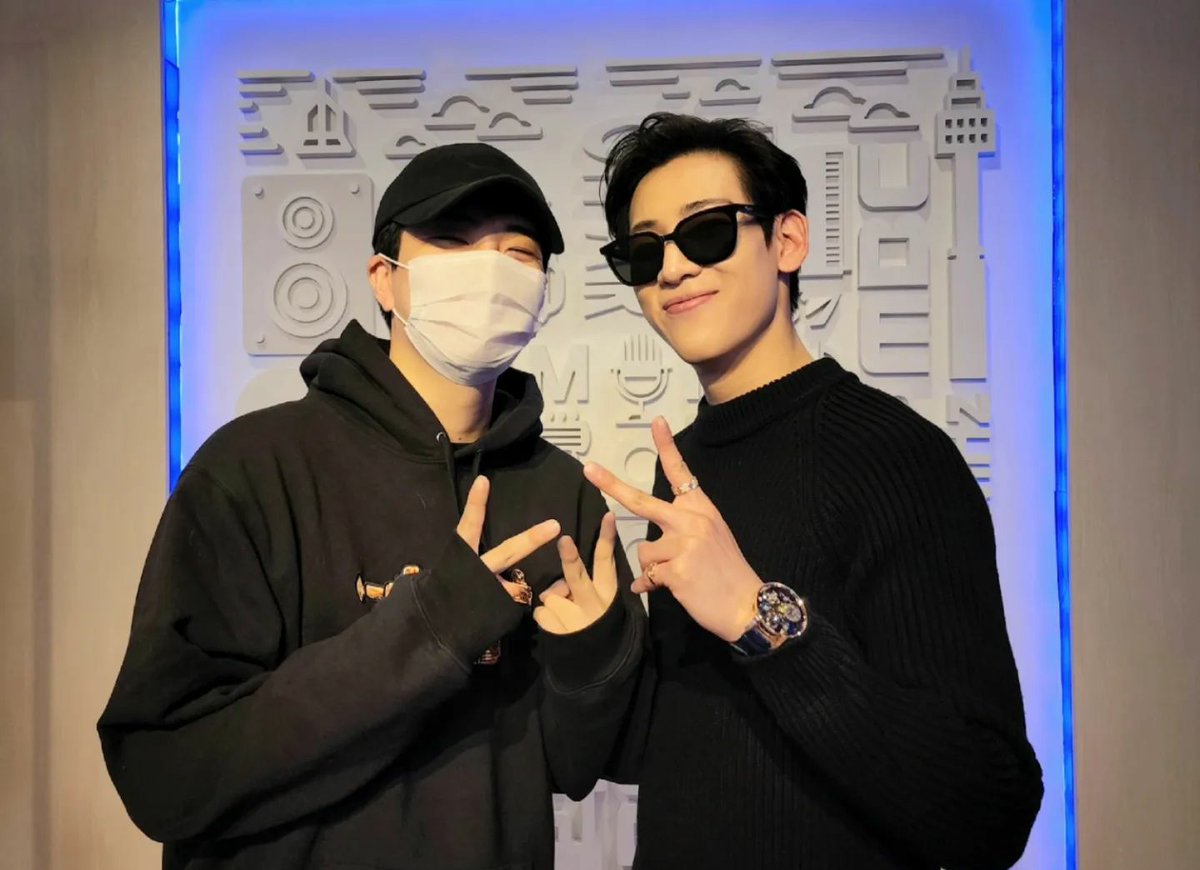 MeMeaw_K's tweet photo. ขอเสียงคนรอพี่ยองแจกะน้องแบมแบมค้าบ 🤩🥰
DJ YOUNGJAE WITH BAMBAM
#BamJae_BestFriend @BamBam1A @GOTYJ_Ars_Vita https://t.co/mICwgidjnh