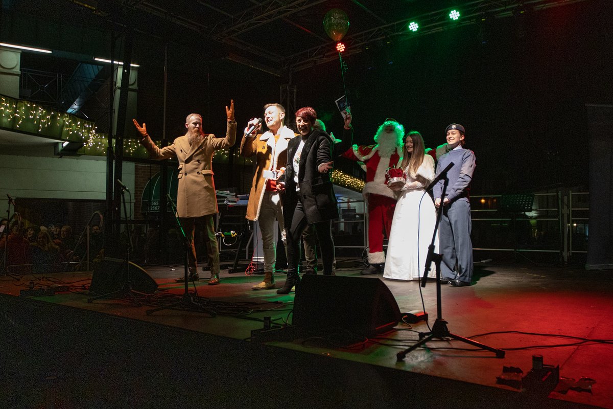 Canute Place will be transformed into a mini arena with live entertainment throughout the afternoon and early evening. Local musicians, dancers and school choirs will bring festive cheer to the town. 
3rd December 1.30-6.30pm