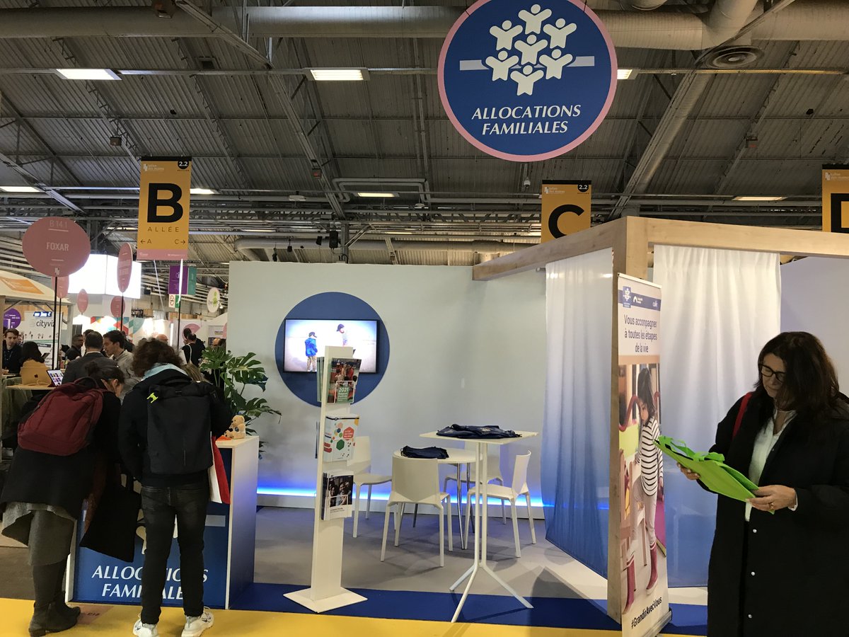 cnaf_actus's tweet photo. Retrouvez-nous sur le @Salondesmaires, 📍au pavillon 2 stand C18, du 22 au 24 novembre, pour discuter de toutes les offres de services des Caf pour le développement des territoires au coté des collectivités. https://t.co/37JHzey8YA