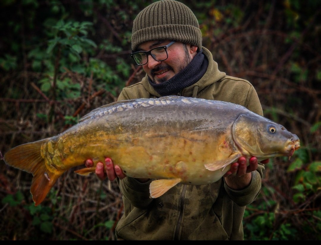 Autumn fishing - difficult and rewarding. All made easier with <a href="/Baitworks/">Baitworks</a> Heat &amp; Creamino in the bucket!