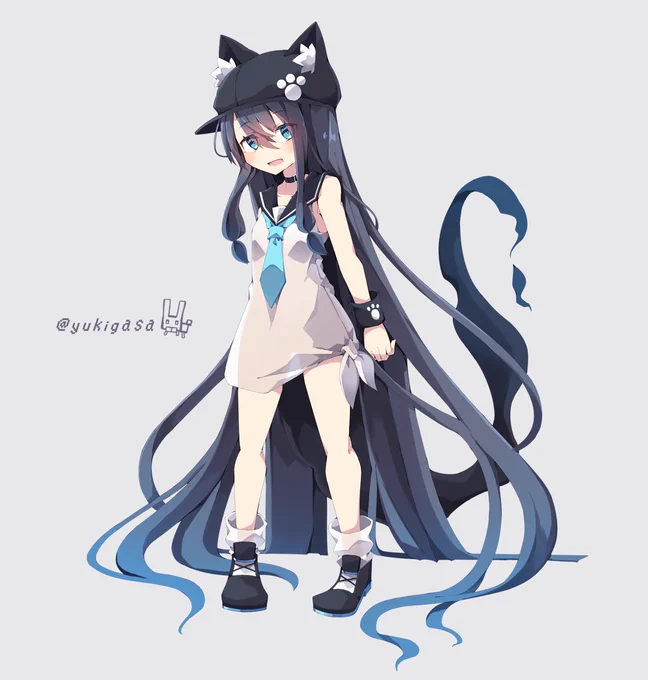 上狼塚ハティ/DX3rd"キュマ×ブラム"のレネビ狼少女。Dロイス『羅刹(タイラント)』に目覚めており、力の加減を知らずに支部のドアや備品をよく壊す。上司の鋭い眼光とオーラが苦手。最近、出向先の別支部で自分の事を「特別」と言ってくれるエージェントと出会い、懐く。パンツを履いてない。 
