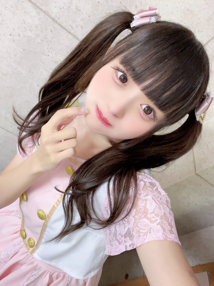 dela_nanaha's tweet photo. delaのツインテール担当👧🏻💞
ななはんこと松島七葉です🎀🎶
#いいツインテールの日 #拡散希望 https://t.co/SaUQp7PZsA