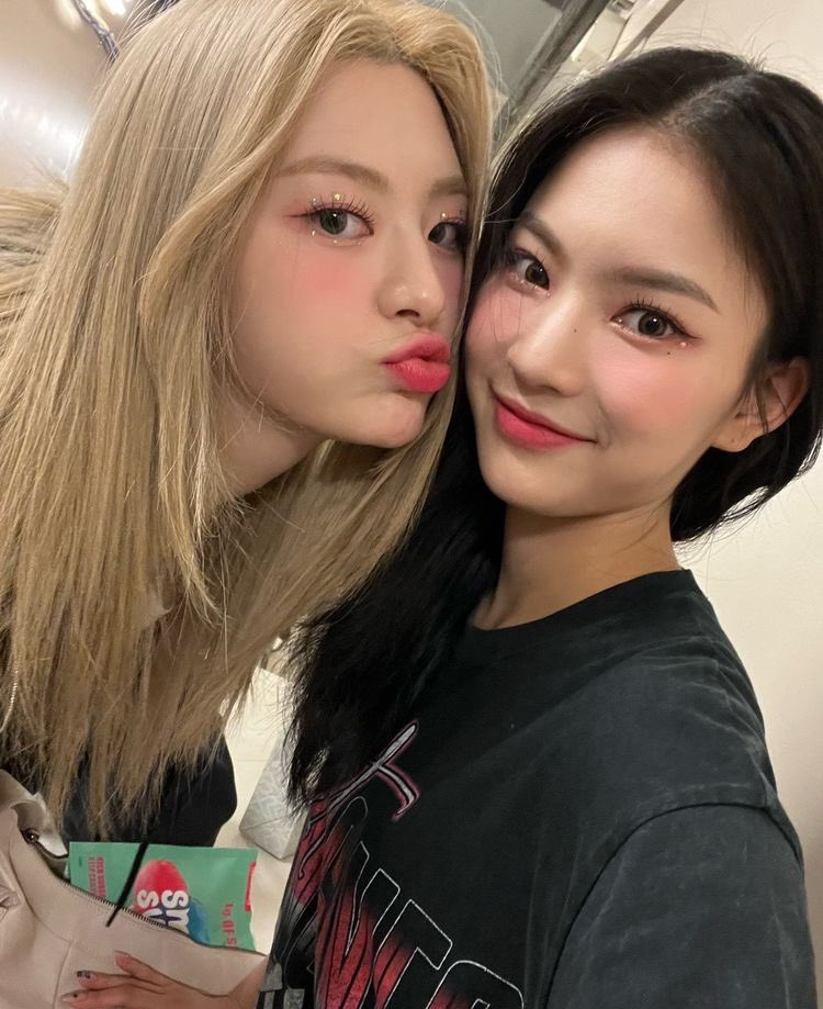 ًclosed. logged out. (@kiyoqal) on Twitter photo 