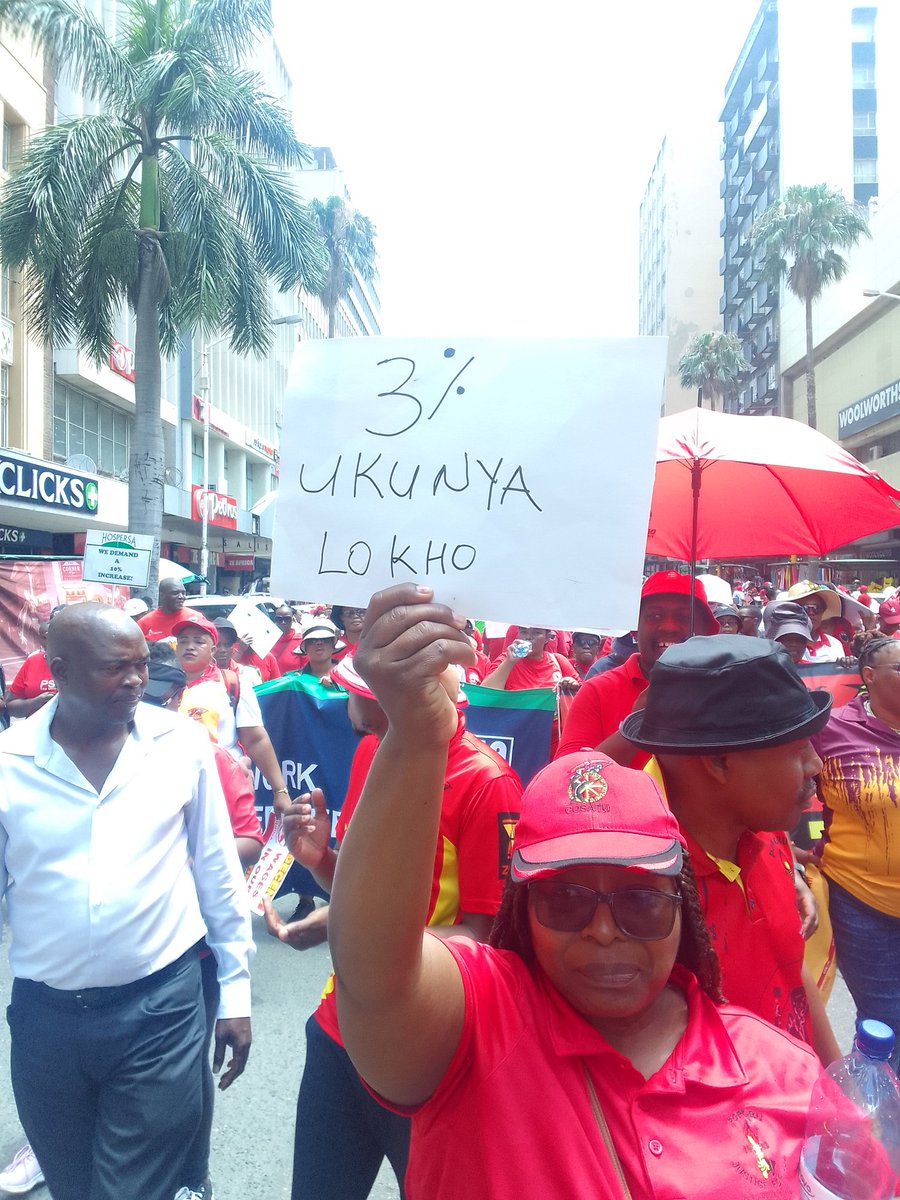_MabuzaN's tweet photo. Scenes from KZN Public Sector workers strike.

@DailyNewsSA

#NationalShutdown https://t.co/ZrVLfKnzmK