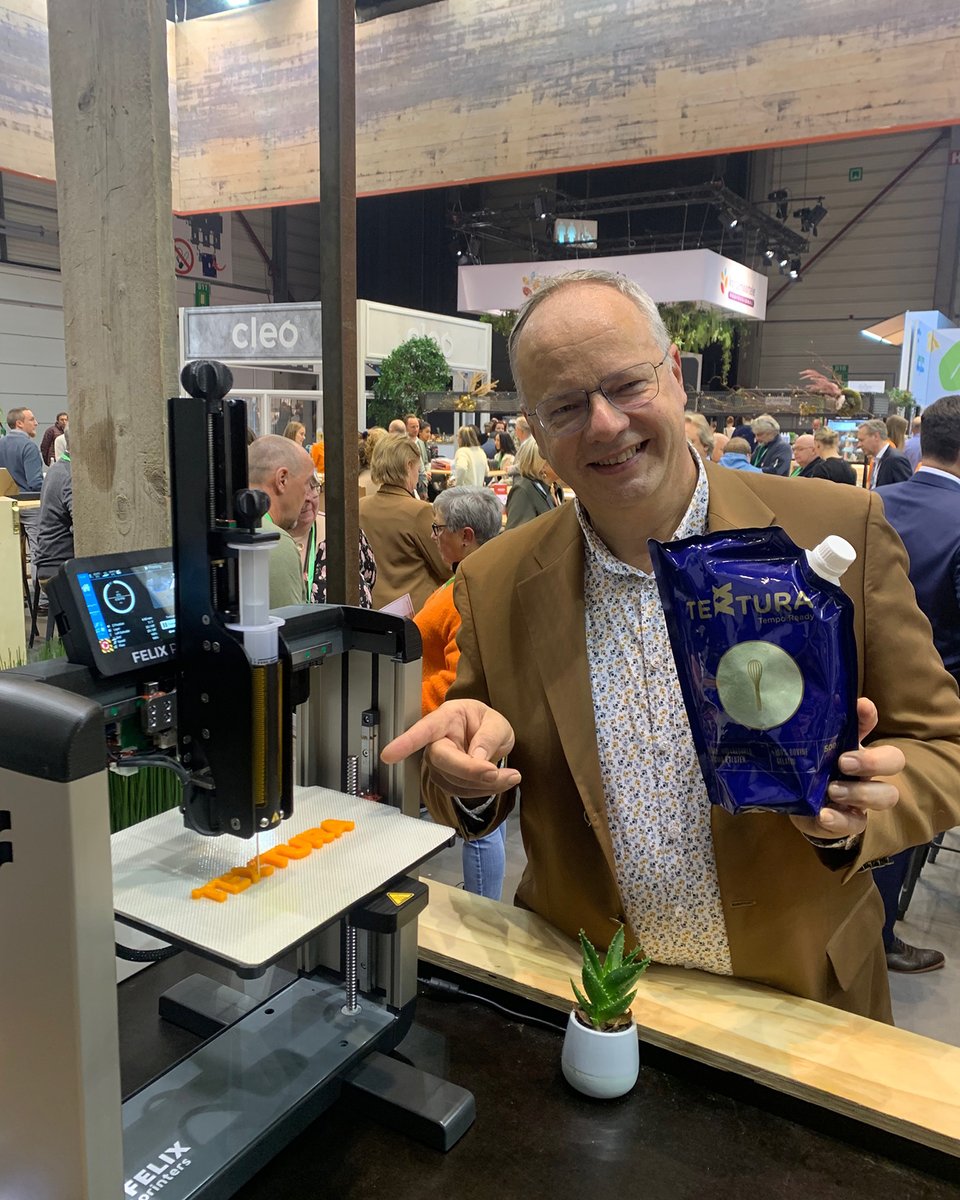 PB_Leiner's tweet photo. With our partner Oresto Food Partners, we are happy to welcome you at @HorecaExpo for a feel &amp; taste of TEXTURA™ Tempo Ready for chefs, our unique gelatin solution for fine dining. 
https://t.co/KhREzA4pYD

#pbleiner #theclearsolution #food #instantgelatin #finefoodfaster https://t.co/CDeixJIz1C