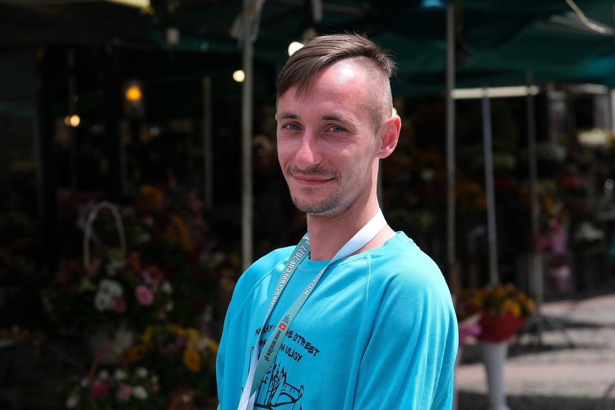 homelesswrldcup's tweet photo. When you think of Poland, you probably think of Robert Lewandowski ๐ต๐ฑ
We'd like you to meet another player, Patryk Biaลek, who also made an impact when he represented Poland this year ๐
#FIFAWorldCup2022 #PlayForHome #MoreThanAGame @pzpn_pl
โถ๏ธ https://t.co/4KtCaGl8K1 https://t.co/Lceah8ho7K
