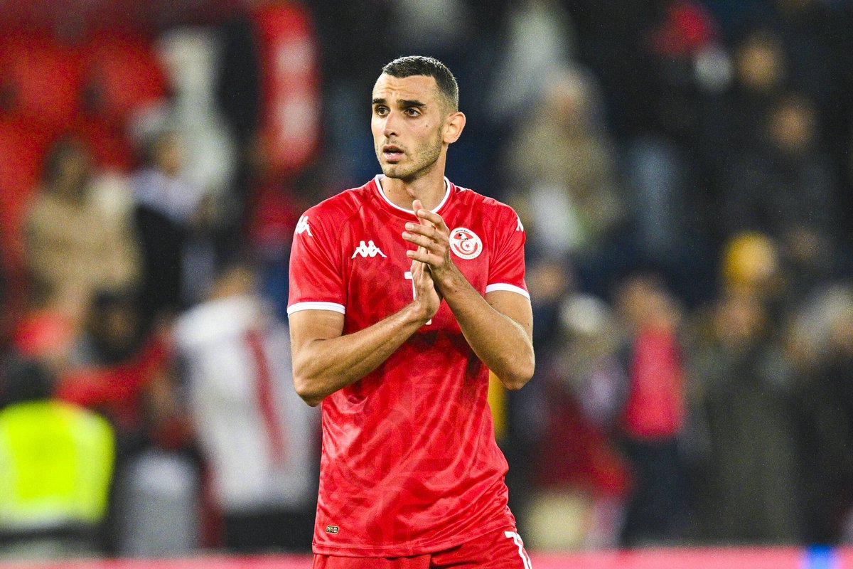 fckolnbrasil's tweet photo. Tudo de bom para Ellyes Skhiri, que estreia hoje com a Tunísia na Copa do Mundo contra a Dinamarca 🇹🇳

📸 @fckoeln https://t.co/3YXiVcFbco