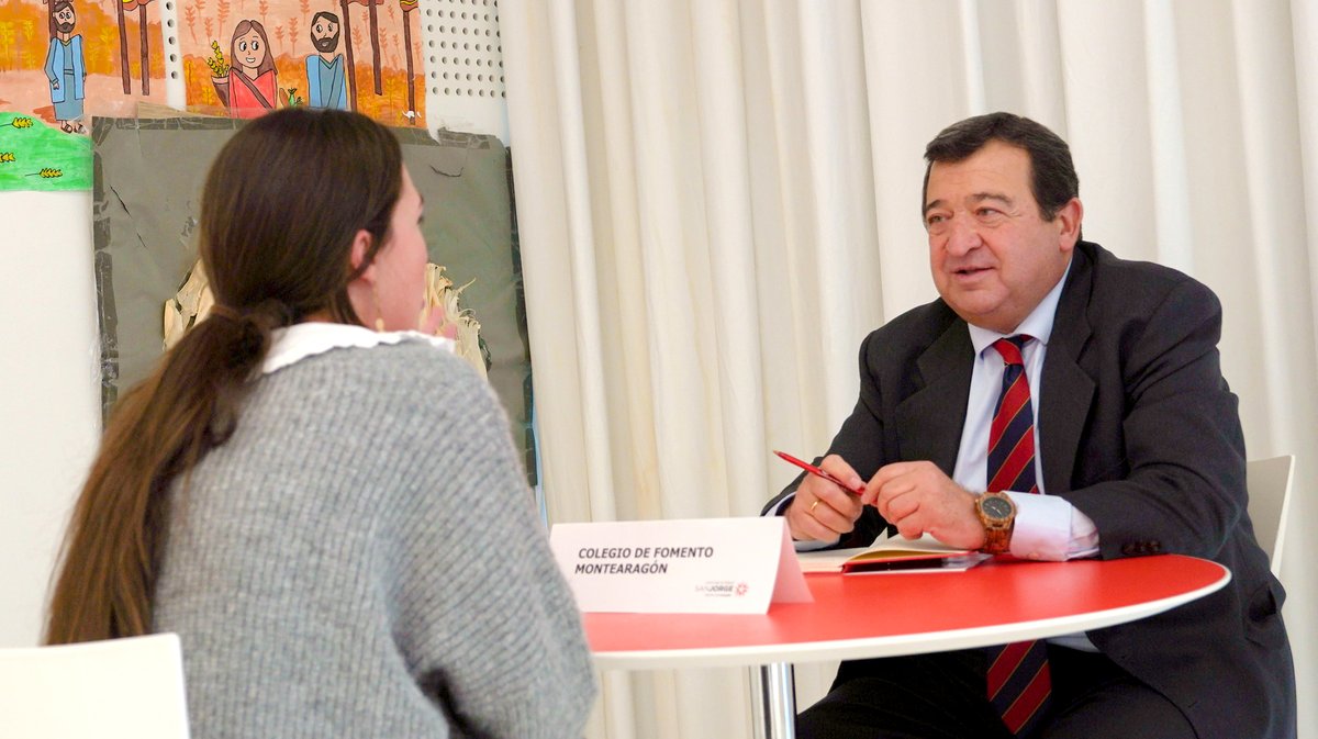 Universidad San Jorge tweet media