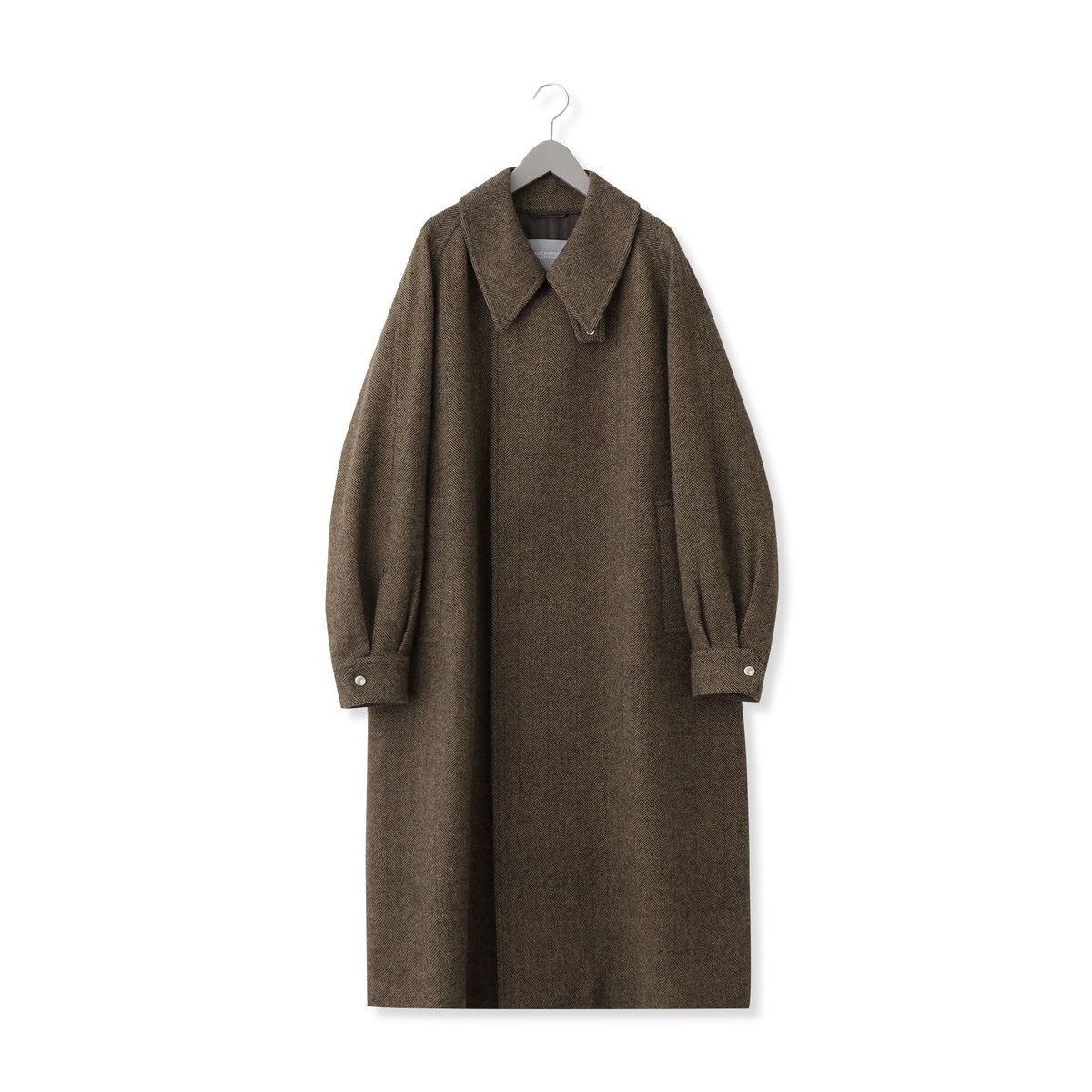 MP_PR's tweet photo. 【GREY LABEL】RECOMMEND ITEM
✔BEALACH(ベラック)
オリジナルのヘリンボーンツイードを使用した、クラシカルなロングコート。長めの丈感なのでモダンでスタイリッシュな印象に。
https://t.co/TE21O9ppLa
#マッキントッシュフィロソフィー #コート #GREYLABEL https://t.co/jGwn670FIE