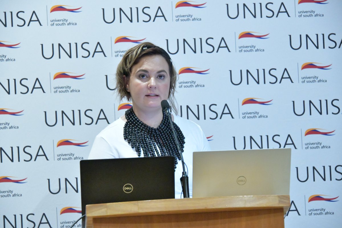 UnisaTransform1's tweet image. Dr. Annemie Behr presenting her paper on &quot;The syllabus design of &quot; Opera and Choral music&quot; at Unisa: A report 
#TransformationConference
