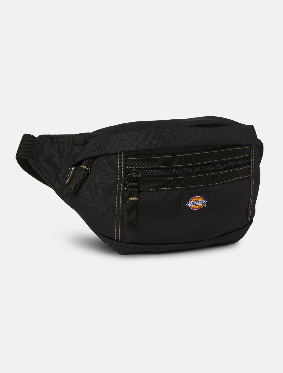 *NEW IN* Ideal Christmas gift! Dickie's Ashville Pouch Bag in Black £30 !! buy-jeans.net/.../dickies-as… FREE UK DELIVERY #Dickies #AW22 #newin #ChristmasGift