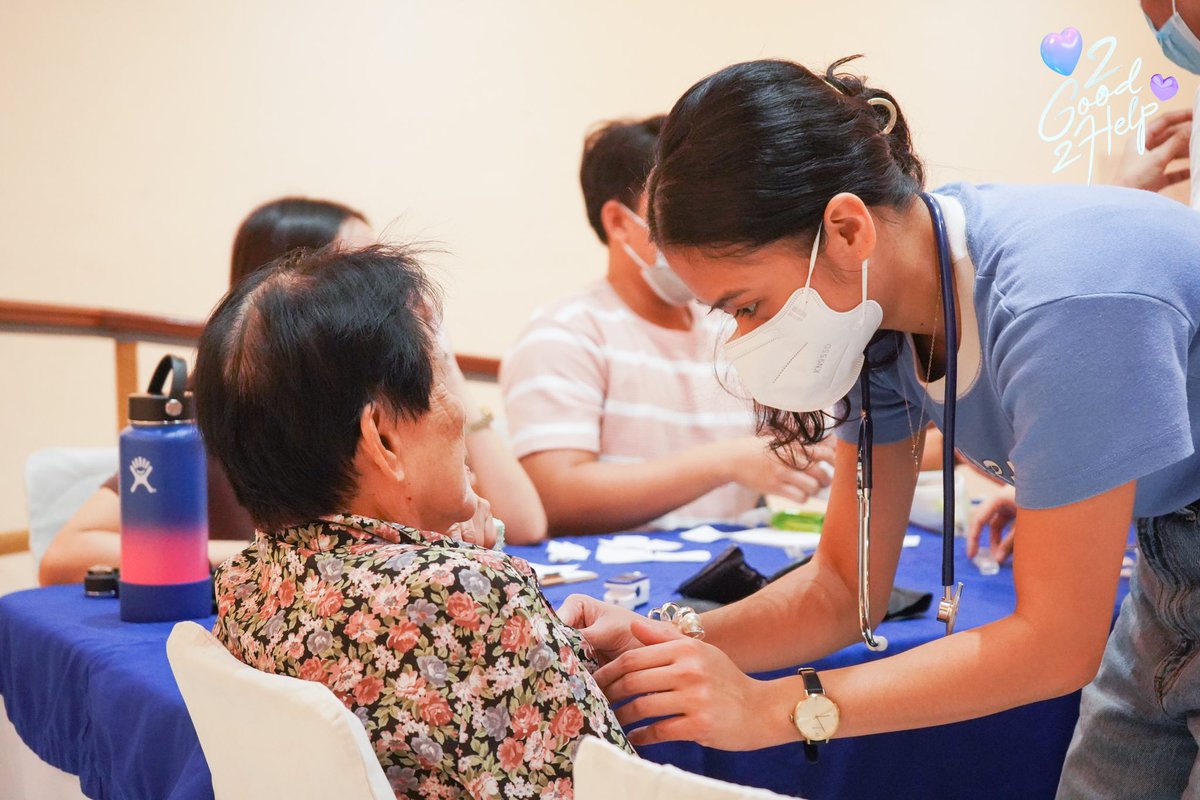 KDKNS_Cebu's tweet photo. It was our pleasure to help these Lolo Sirs and Lola Maams through our Medical Mission last Sunday. #2Good2Help https://t.co/0JepdU9xDT