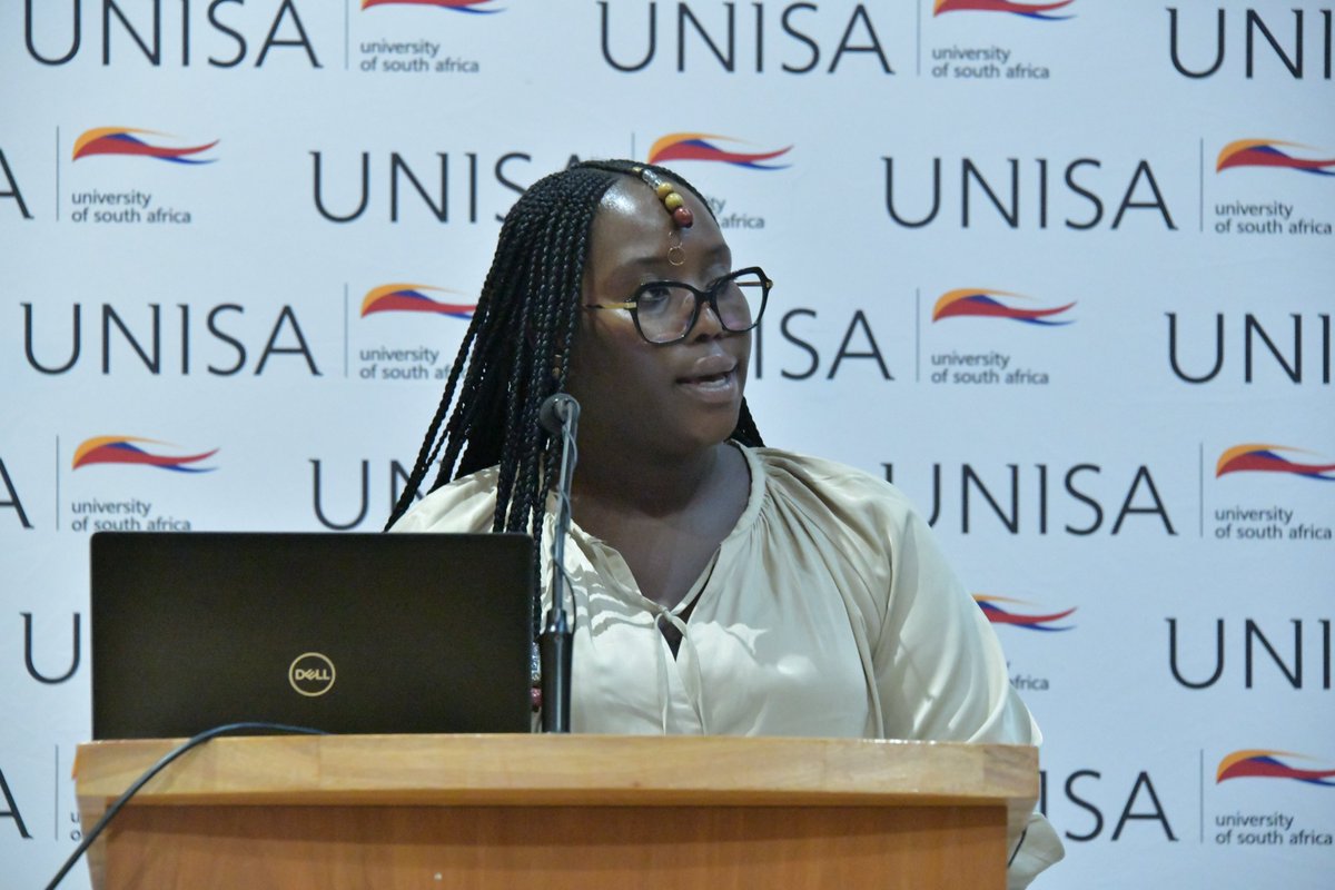 UnisaTransform1's tweet image. Ms. Busiswa Sobahle presenting her paper on&quot; Advancing Healing in the Colonial Academy: A Preliminary Meditation&quot;
#TransformationConference