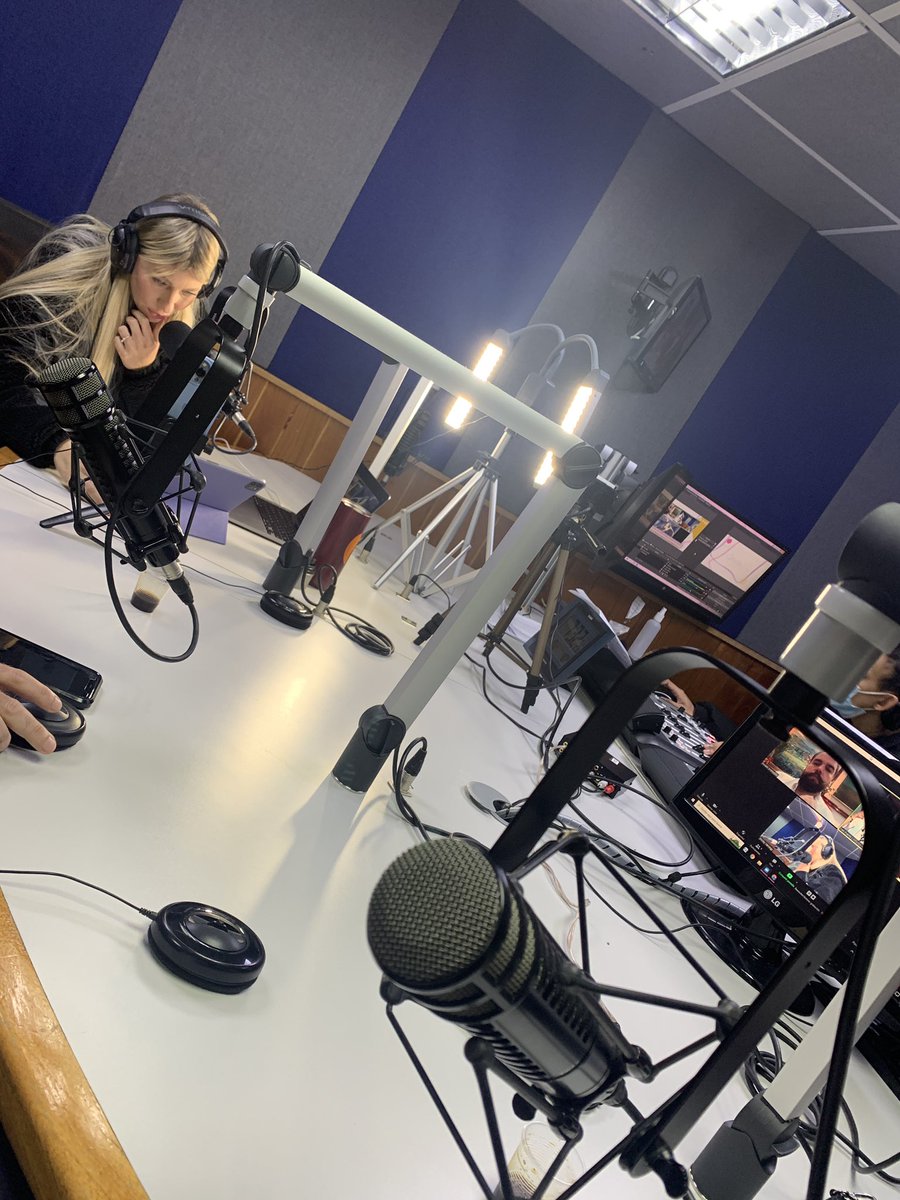 Ya en vivo a través de <a href="/CircuitoOnda/">Onda LaSuperestación</a> junto a <a href="/ShirleyVarnagy/">Shirley Varnagy</a> <a href="/aroliveros/">Asdrúbal R. Oliveros</a> <a href="/ronaristimuno/">Ronald Aristimuño</a> <a href="/AlfonsoRS/">Alfonso Riera</a> 107.9FM Hablando sobre restaurantes en VeneZuela.🛎️