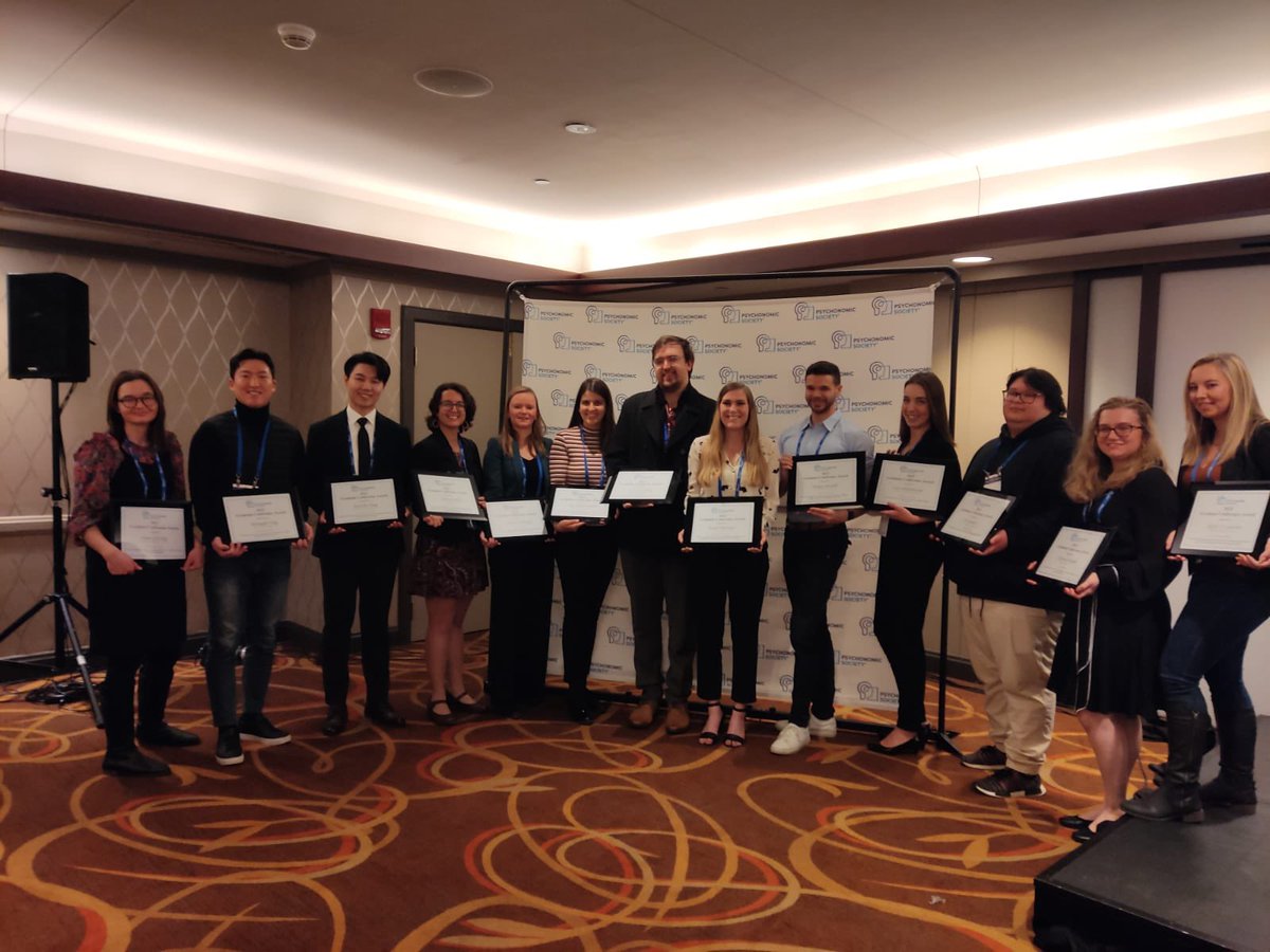 cogtex's tweet photo. Some highlights of our lab at #psynom22! Thanks to the @Psychonomic_Soc for this great meeting! @depuesarah @evdbussc @KirstenVerhgn https://t.co/Uvz49WZQ1h