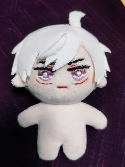 自作ぬい日記 その3ついに雪さんぬいが爆誕しました!!!なんかちょっと肥満だけど気にしない(笑)赤ちゃんみあって、おくるみしたくなる 