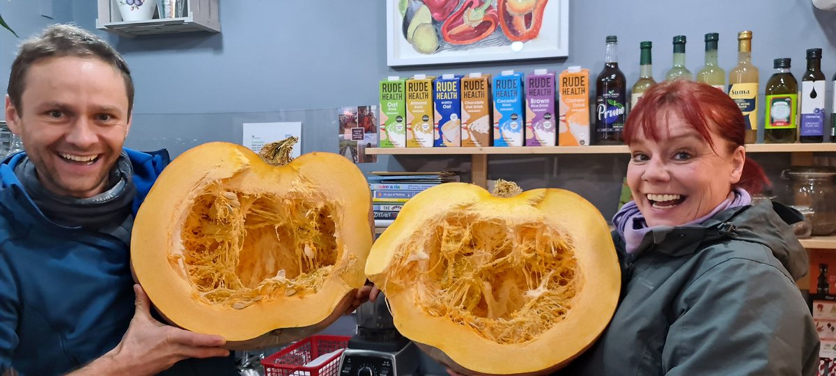 ExSqueezeMe tweet media