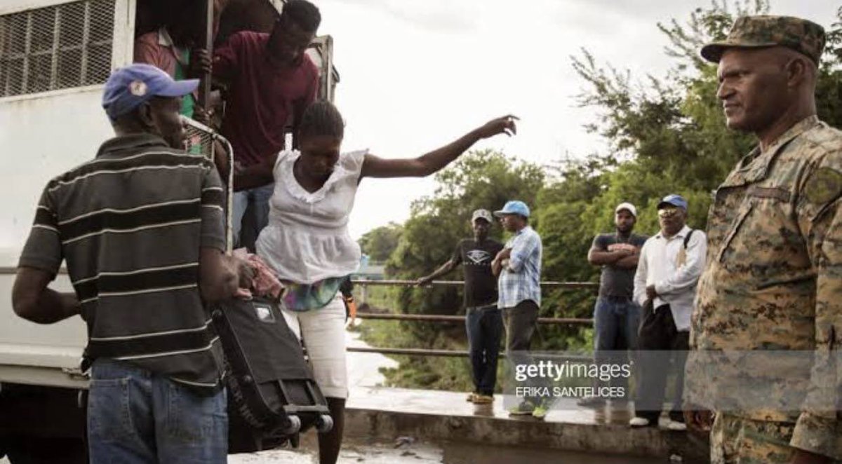Dominican Republic is pushing back against a U.S. Embassy warning to dark-skinned American tourists that stepped-up enforcement against Haitian migrants in the Caribbean could lead to their being racially detained.
#DominicanRepublic 

Read more: thecaribbeanalert.com/us-warns-darke…