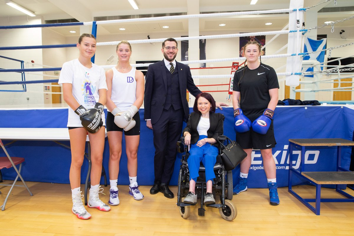 BoxingScotland's tweet photo. 📰| NEWS: @BoxingScotland was delighted to welcome a number of MP's and MSP's from across the political divide to our High Performance Centre to celebrate our success at the 2022 Commonwealth Games and other competitions this year.

Full story⬇️

https://t.co/6UrjMfYktR https://t.co/QeLnrHD6Pl