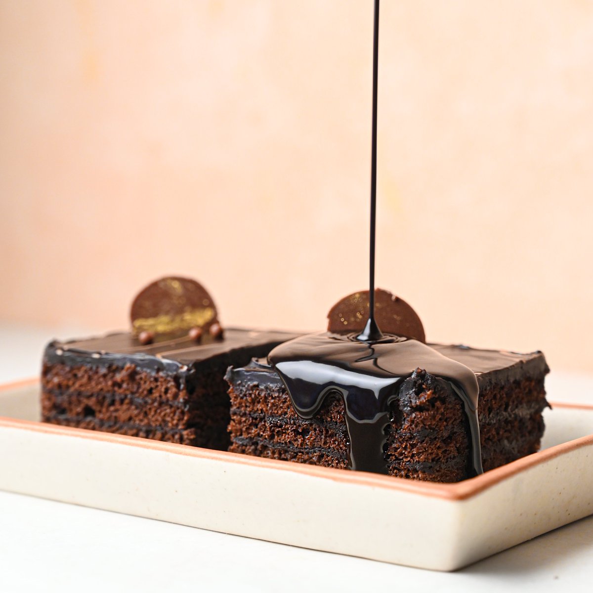 We can't stop drooling over our chocolate truffle pastry. Have you tried it yet ?
#chocolatepastry 
#bakingo #dessertdelivery #onlinedessertdelivery