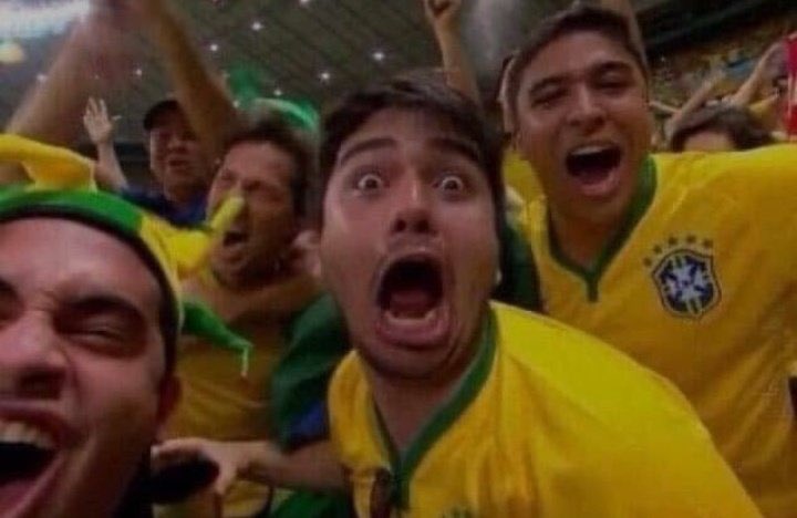 🚨 BRASIL: Concurseiros são vistos comemorando após GRANDE NEGÓCIO na Black Week do Supremo.