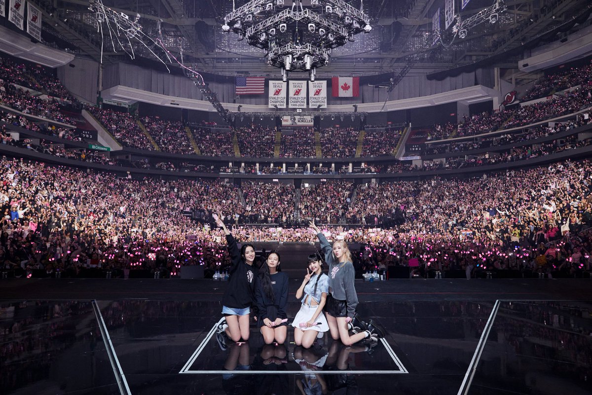 bp_weversefr's tweet photo. | Blackpink media | 22112022

BLACKPINK WORLD TOUR [BORN PINK] NEWARK PHOTO DE GROUPE

Newark, vous l’avez fait ! Ces deux nuits ont certainement été géniales !! 🔥J’espère vous revoir tous ! 😉 https://t.co/KaNDKlxyB0