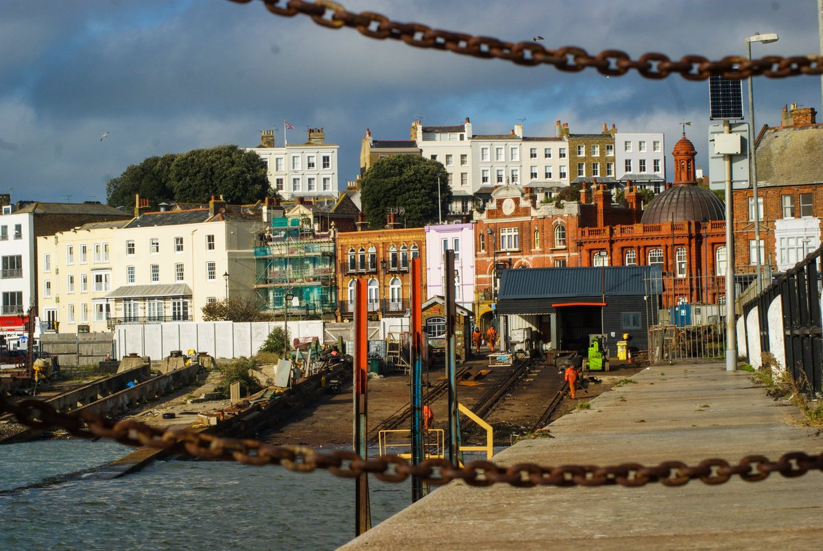 Louismcl01's tweet photo. Royal Harbour Marina Ramsgate 📸📸
#thanet #kent #southeast #ramsgate #ramsgatebeach #ramsgateharbour #photooftheday #photography #harbour #england #kentonline #kentlive #bbcsoutheast #itvmeridian #tuesday #november #views #adventure #discover #instaphoto #history #ThePhotoHour https://t.co/lXugwcHmHw