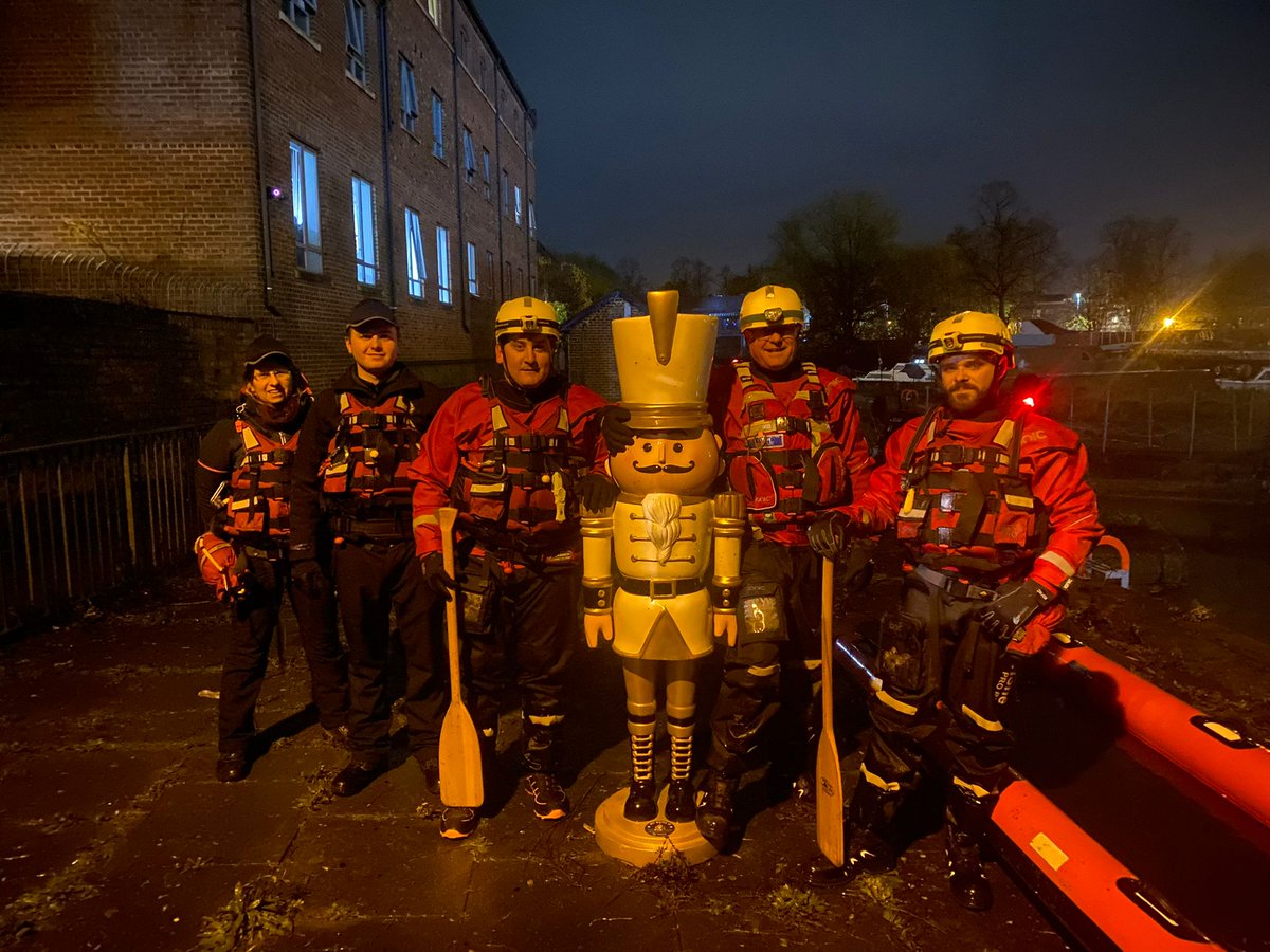 theyorkbid's tweet photo. A big thank you to @yorkrescueboat for rescuing our Nutcracker during a training exercise last night. Cyril is currently drying out and will be back in place as soon as possible.
@MakeItYork @VisitYork https://t.co/cd11fnnv7b