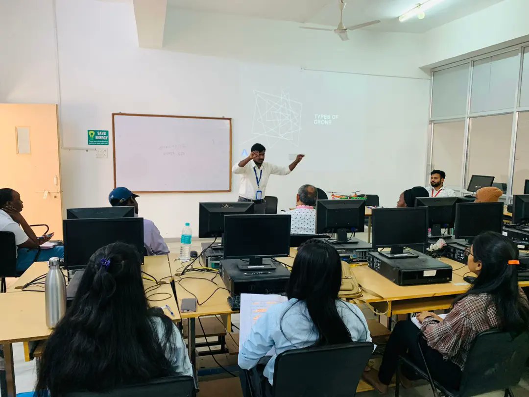 universitymewar's tweet photo. We are happy to announce the first Successful batch of Drone Technician Workshop organised by the ‘Center of Drone Excellence’ under the collaboration of Mewar University and Aviakul Private Limited.

#MewarUniversity #Aviakul #drone #chittorgarh #workshop #collaboration #tech https://t.co/heropmo9nb