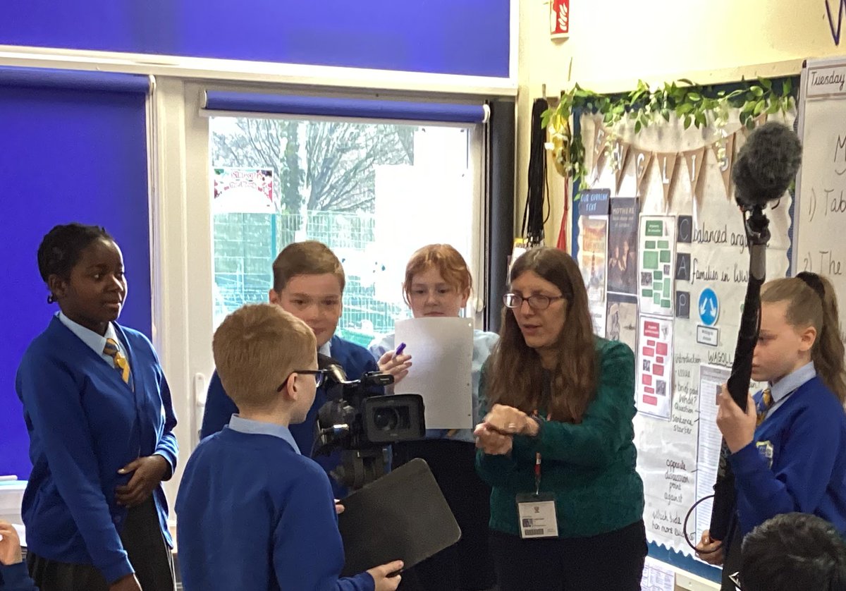 SSAMprimary's tweet image. Thank you to Mrs Orgill from @TheMcrCollege for visiting Year 6 for Careers Week. She talked about her job teaching film and television and explained how to pursue a career in this sector. Pupils had chance to produce a short film in different roles. @tmcclickstudio