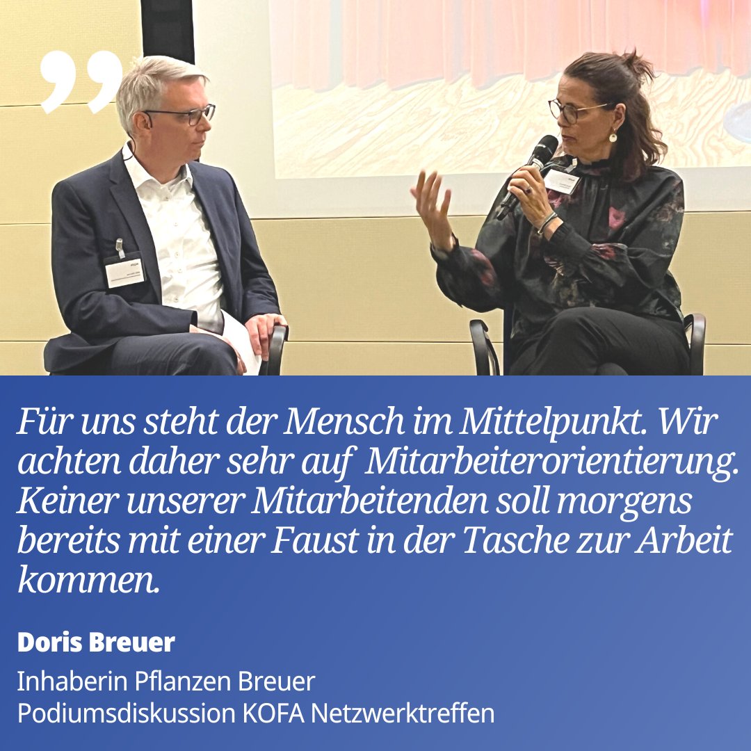 Podiumsdiskussion KOFA Netzwerktreffen: Doris Breuer, Inhaberin von Pflanzen Breuer, erklärt <a href="/DKW_follow/">Dirk Werner</a> vom <a href="/KOFA_de/">KOFA</a> , was Sie in Ihrem #Unternehmen bei der #Personalarbeit anders macht.