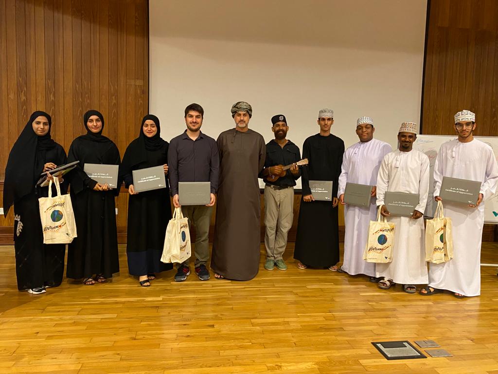 <a href="/IMCOofficial/">IMCO</a> <a href="/cavemangram/">فهد العبري</a> <a href="/oman_infocus/">عُـمـان تحـت المجـهـر (ميـساء الـهوتـي)</a> الطلبة في <a href="/IMCOofficial/">IMCO</a> متحمسون للغاية لمعرفة كيف يمكن أن تُحدث خطواتهم الصغيرة اليوم تغييرًا كبيرًا غدًا، وكيف يمكنهم تطبيق فكر الاستدامة في وظائفهم المستقبلية مع الناشط المناصر للاستدامة فهد العبري.
<a href="/cavemangram/">فهد العبري</a>
#الاستدامة