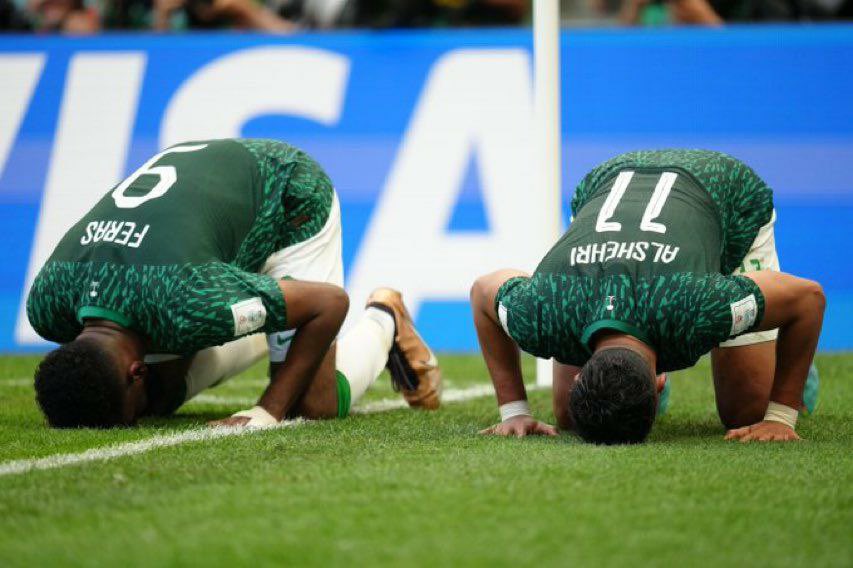 iFalcon10's tweet photo. الشُكر لمّن وهَب لنا هذِه السعاده أولًا 
- اللهم لك الحمد والشكر❤️ https://t.co/9BNGbcGTtP