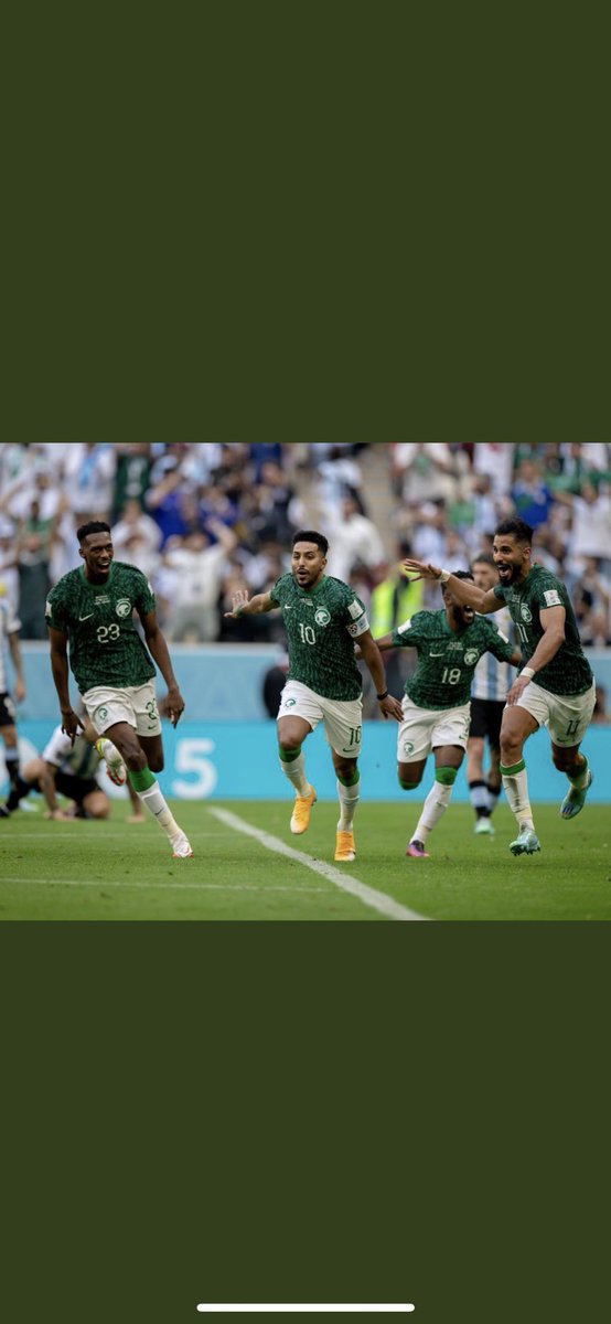 maram_school's tweet photo. ألف مبرووووووك يا أبطال 👏🇸🇦
#كأس_العالم_2022 
#FIFAWorldCup  
#معاك_يالأخضر 
#مرام_العالمية https://t.co/YqYUmcutyu