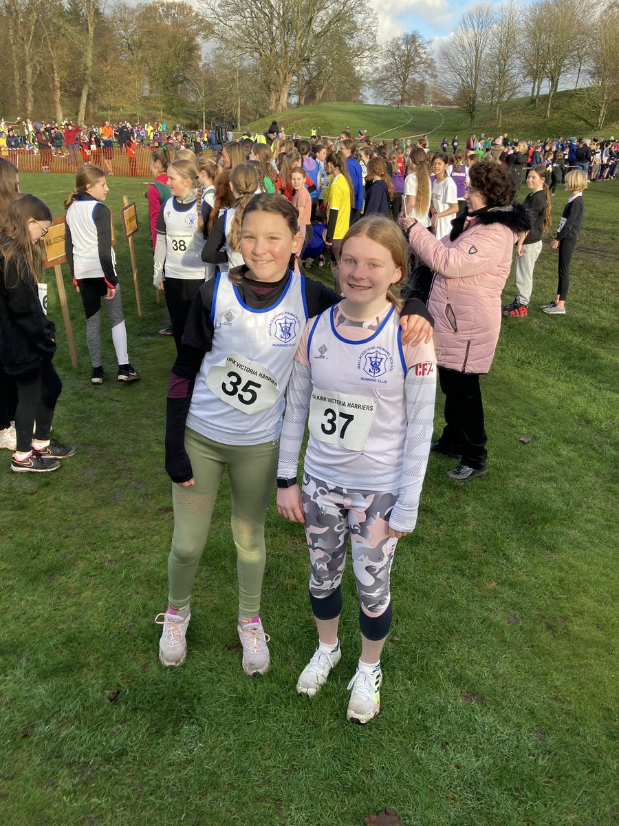 larasimpson's tweet photo. Well done girls and all who raced today - you were fabulous! @P7HWPS @WallacestonePS https://t.co/W8QxRRBvDM