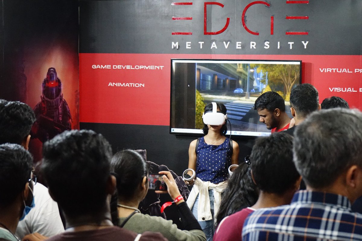 EdgeMetaversity's tweet photo. From overwhelming participation in our #WalkTheEDGEChallenge to showing true fan spirit for #EDGESuperFanContest, Thank you #Bangalore for making @ComicConIndia such an experience for us❤️
We hope to see you soon at the Delhi Comic Con.
#Comicconindia #Delhi #animation #vfx https://t.co/XcHgZr4ypE
