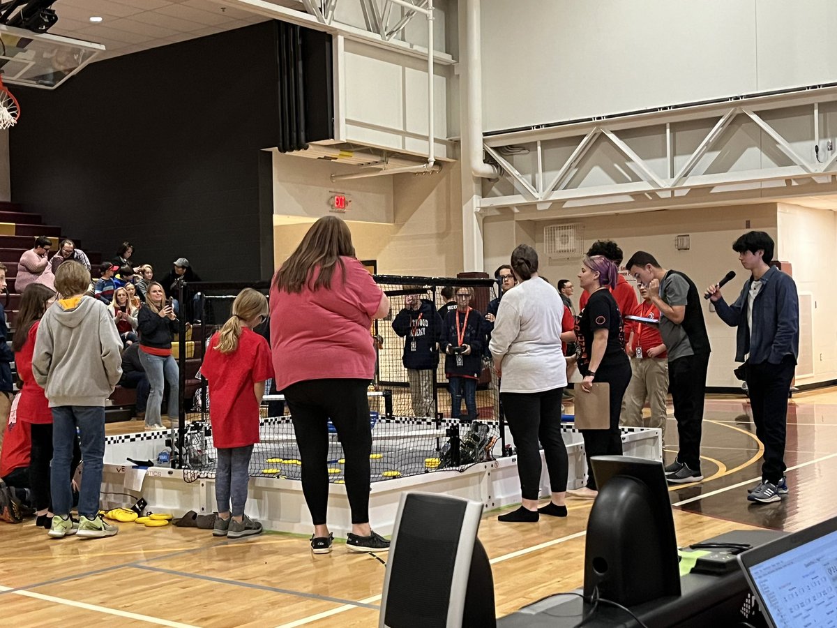 I’ll never be able to say enough thank you’s to everyone who jumped in to help <a href="/LibertyBell_JCS/">Liberty Bell MS</a> host the Turkey Tango middle school robotics tournament last weekend! It was a community effort! <a href="/jcityTNschools/">JohnsonCitySchools</a> <a href="/3984Topper/">Topper Robotics 3984</a> <a href="/VEXRobotics/">VEX Robotics</a>