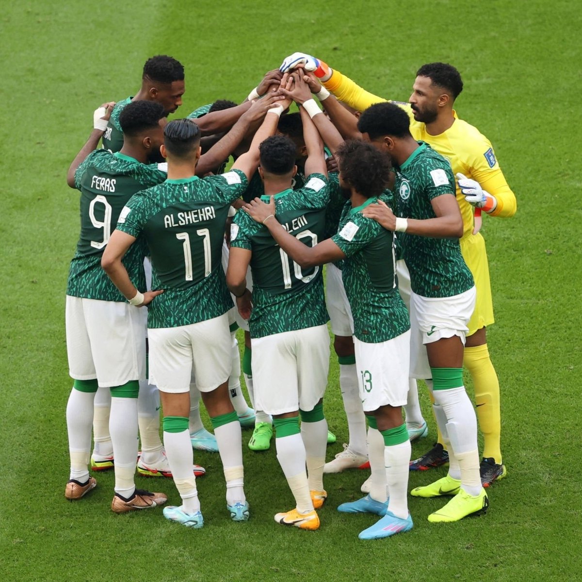 SomosAnalistas_'s tweet photo. ¡TREMENDO EQUIPO! 🇸🇦👏

Hoy no solo le ganaron a Argentina, hoy se ganaron el respeto del mundo entero 

Arabia Saudita https://t.co/Dp2w9RLAoV