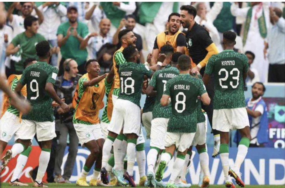 فوز تاريخي مستحق لمنتخب الابطال الف مبروك للقياده الرشيده والشعب الطيب الوفي الامين 🇸🇦
🦅
#FIFAWorldCup #السعوديه_الارجنتين