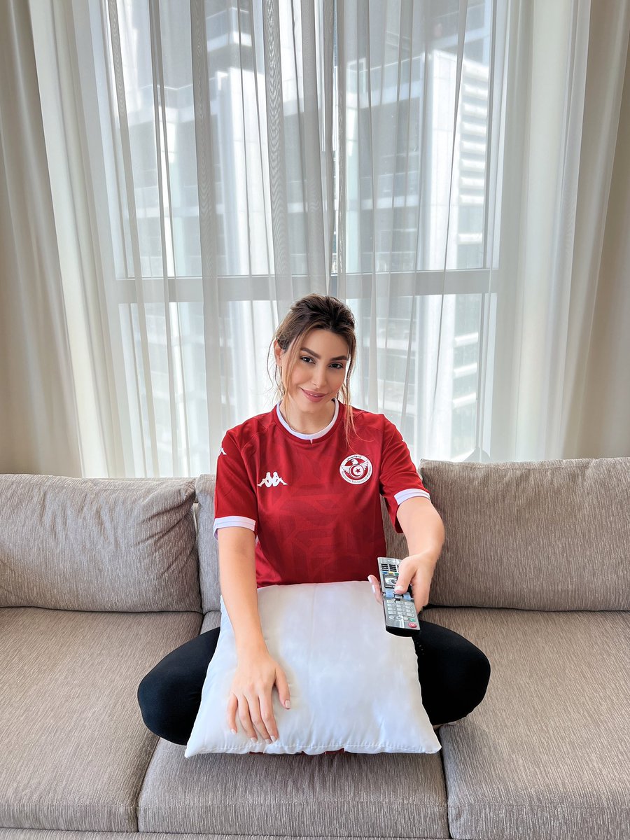 yara_lb's tweet photo. يلااااا ان شاءالله #تونس تعملها متل #السعودية ما فيه شي مستحيل 🇹🇳🔥

#تونسXالدنمارك

#Yara | #يارا 

. . .

 #FIFAWorldCup2022 #FiFAworldCup #كأس_العالم_قطر_2022 #كأس_العالم_2022 #السعوديه_الارجنتين #تونس_الدنمارك https://t.co/FBraN4rDzT