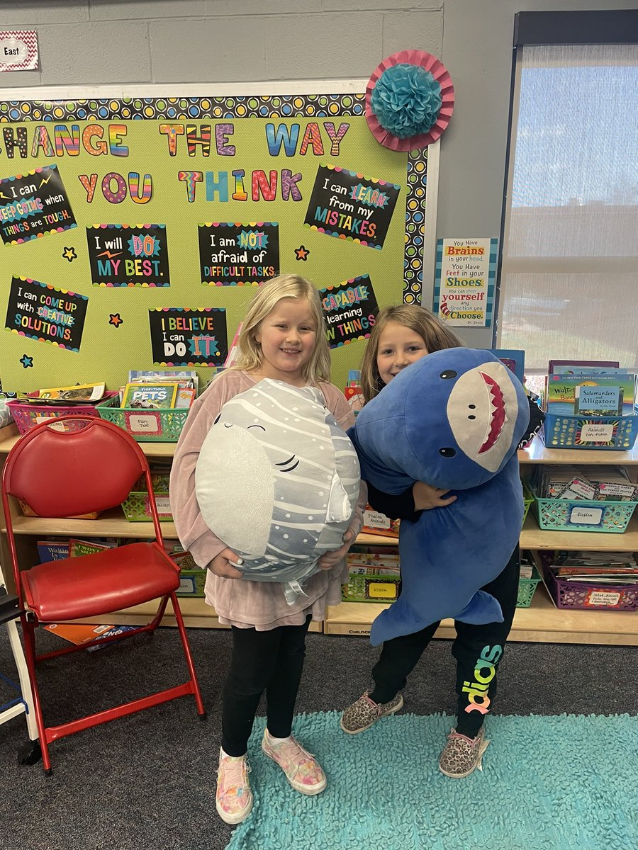 marciewarner28's tweet photo. Spirit week @CentralPauline!  We had SO much fun participating! #WeArePC #PCMissionPossible #PcStrongerTogether https://t.co/fgVnI6H4DN