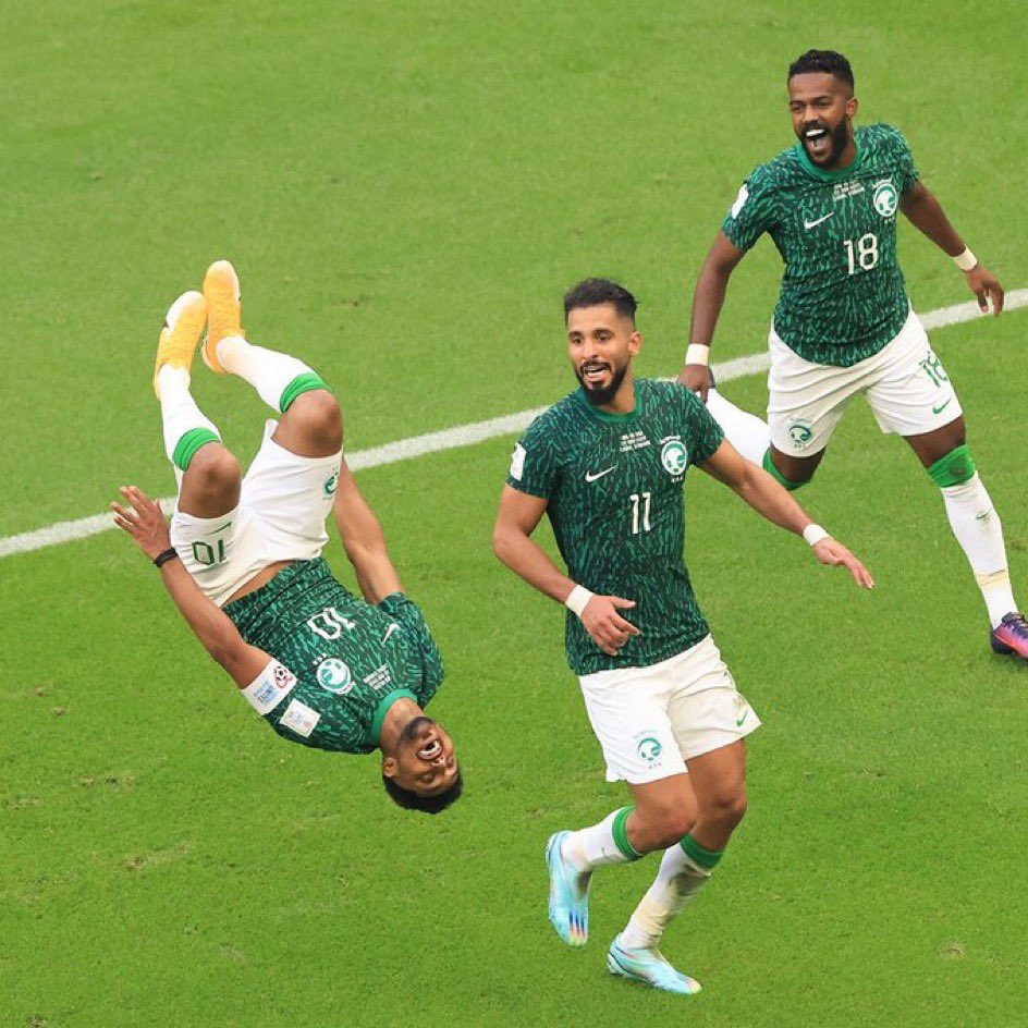 perfumeHomme's tweet photo. مبروك لمنتخبنا 🦅 السعودي 💚🤍
مباراة للتاريخ ..
رجال والله 💚
#السعوديه_الارجنتين https://t.co/GJ4Nd3oXCY