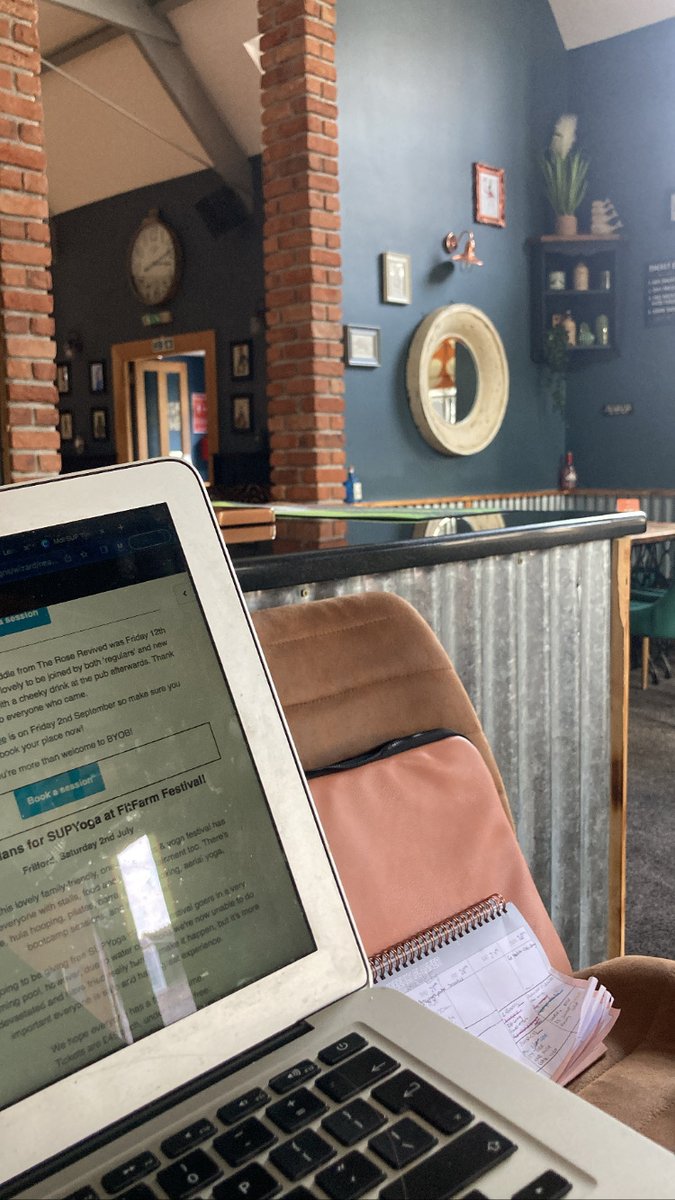 Flossy_Notes's tweet photo. What a spot.

And the coffee. Is. Great.👌

Can anyone guess where I am?

#FlossyNotes #Bude https://t.co/BrFhvLkiIw