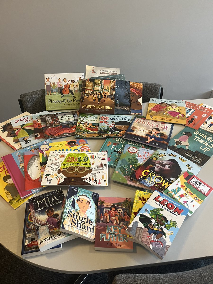 everywhereread's tweet photo. So excited that our diverse books have arrived using our book token from @HFL_Education 🤩🤩 thank you so much to the wonderful Bronnie at @bookwagonuk for helping us select books and making our money go further! #growyourlibrary https://t.co/M2CKgv2LL2