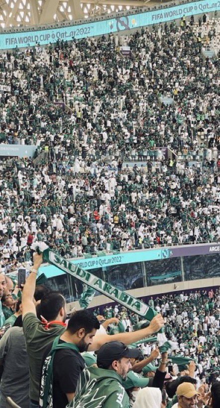Badermasaker's tweet photo. نحن الأخضر.. نحن الفخر..🇸🇦💚🇸🇦

#معاك_يالأخضر

 #السعوديه_الارجنتين https://t.co/6UL070QmE6